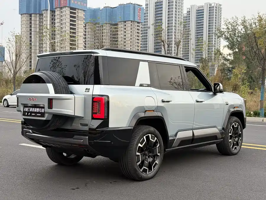 Used BYD Leopard 8 2025 Zhiyong flagship version 7 seats