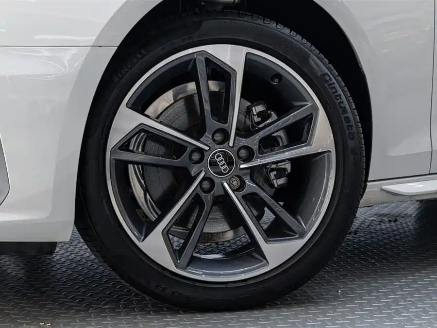 Used Audi A4L 2024 40 TFSI Fashionable and Dynamic