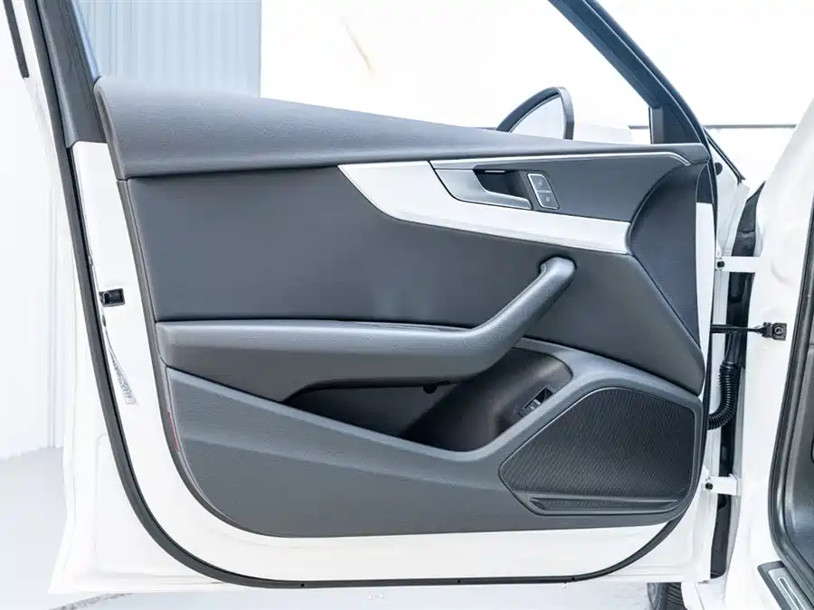 Used Audi A4L 2024 40 TFSI Fashionable and Dynamic