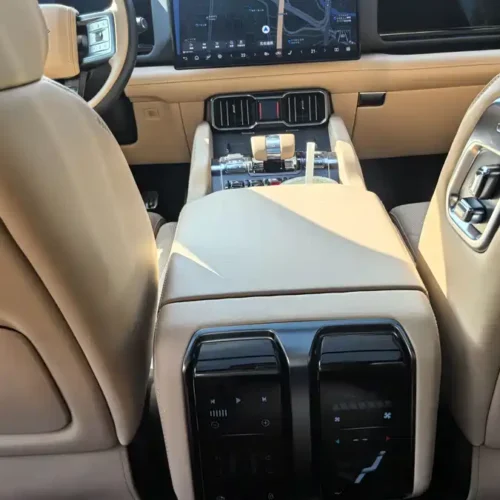 900x675_0_q87_c42_autohomecar__ChtpWGk6kAaAEKpDAAN-SkiugZ8125.jpg.webp Used BYD Leopard 8 2025 Zhiyong flagship version 7 seats