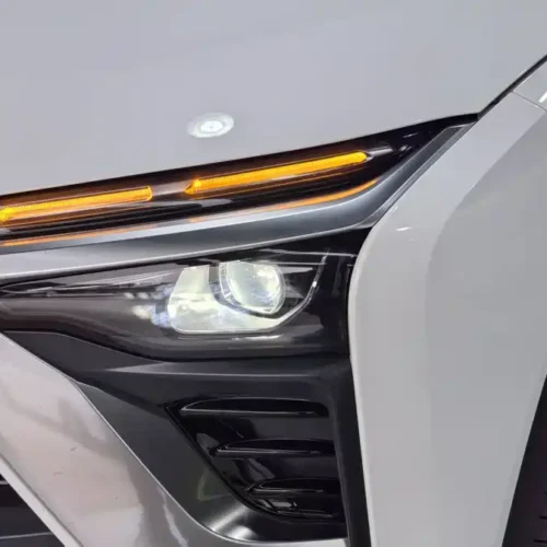 900x675_0_q87_c42_autohomecar__ChtpWGk7peSACW0eAAH2eioASBc705.jpg.webp Used NIO ES8 2018 model 355KM baseline version seven-seater version