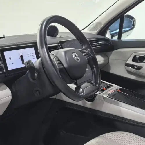 900x675_0_q87_c42_autohomecar__ChtpWGk7peeAVBLeAAKC1GqXRgc550.jpg.webp Used NIO ES8 2018 model 355KM baseline version seven-seater version