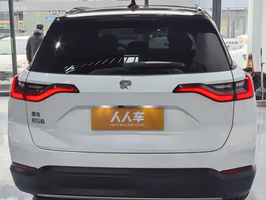 900x675_0_q87_c42_autohomecar__ChtpWGk7peiASEsuAAIvwzkW3fs042.jpg.webp Used NIO ES8 2018 model 355KM baseline version seven-seater version