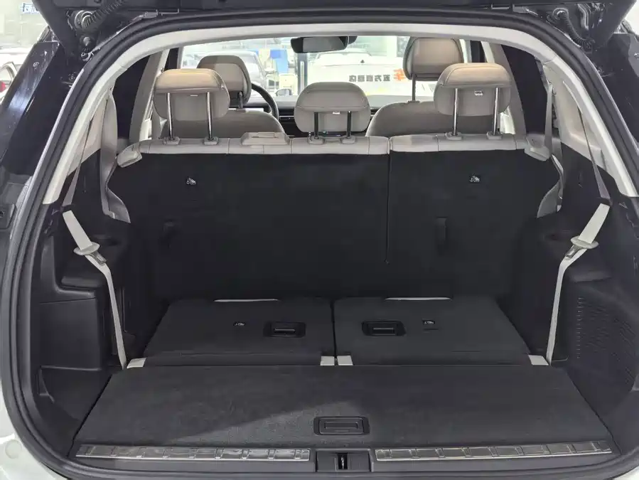 900x675_0_q87_c42_autohomecar__ChtpWGk7peqATKmkAAJV0XaIi-w329.jpg.webp Used NIO ES8 2018 model 355KM baseline version seven-seater version