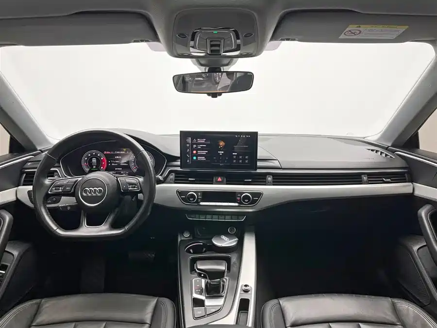 900x675_0_q87_c42_autohomecar__ChtpWGk80RaAP5P7AAGXMgONR6o050.jpg.webp Used Audi A5 (Imported) 2021 Sportback 40 TFSI Fashionable and Elegant