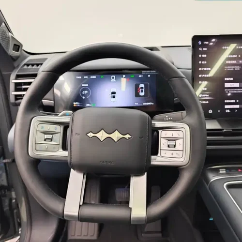 900x675_0_q87_c42_autohomecar__ChtpWGk8NSuAB-6UAAXSxxkI4Ks852.jpg.webp Used BYD Leopard Titanium 7 2025 190KM four-wheel drive Ultra version