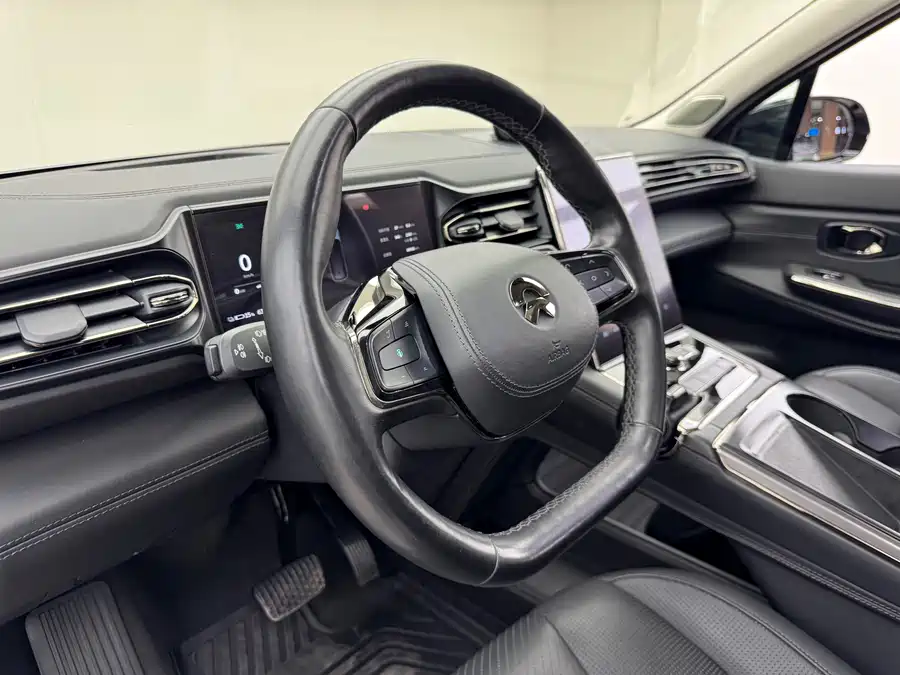 900x675_0_q87_c42_autohomecar__ChtpWGk8RH6AWfhfAAeBpXk23U4224.jpg.webp Used NIO ES8 2020 415KM Signature Edition Seven-Seater Edition