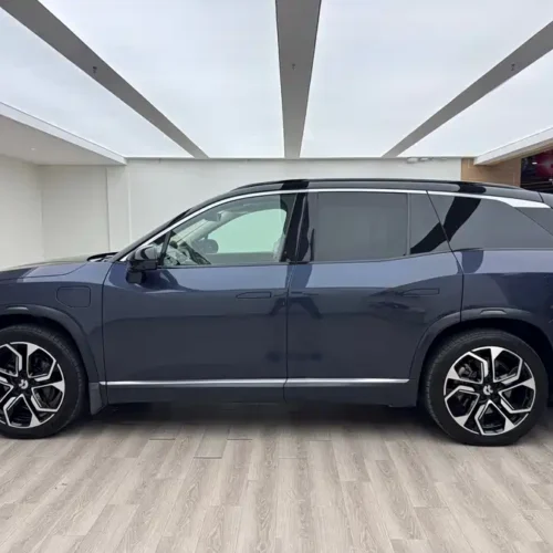 900x675_0_q87_c42_autohomecar__ChtpWGk8RHSAEp6kAAd6sEPOfkY486.jpg.webp Used NIO ES8 2020 415KM Signature Edition Seven-Seater Edition