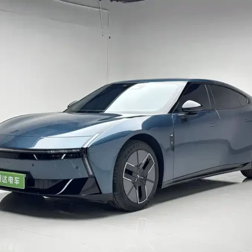 900x675_0_q87_c42_autohomecar__ChtpWGk9B3aALWizAAOSiYT1aWA908.jpg.webp Used Xpeng P7 2025 model 820 ultra long battery life Ultra