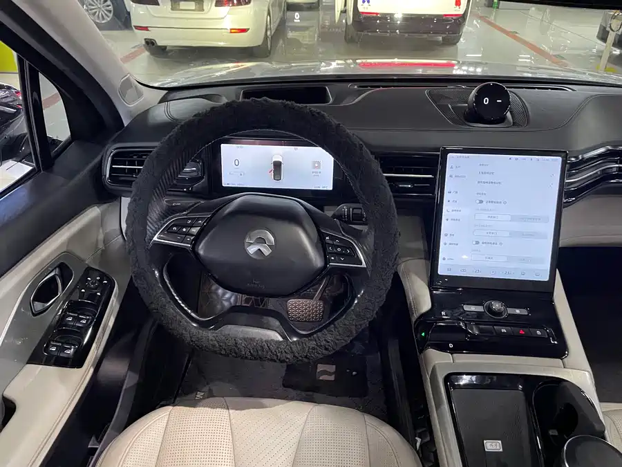 900x675_0_q87_c42_autohomecar__ChtpWGkEUu-ANOn7AApL9N3vPlo557.jpg.webp Used NIO ES8 2018 Founder Edition