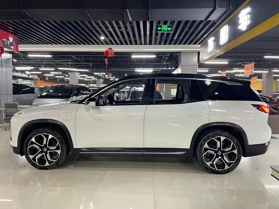 900x675_0_q87_c42_autohomecar__ChtpWGkEUuyAcHHVAAn9zuaRtAw517.jpg.webp Used NIO ES8 2018 Founder Edition