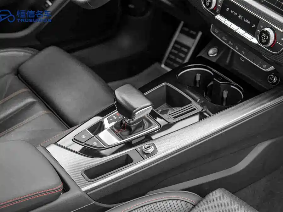 Used Audi A4L 2022 40 TFSI quattro RS kit combustion speed type