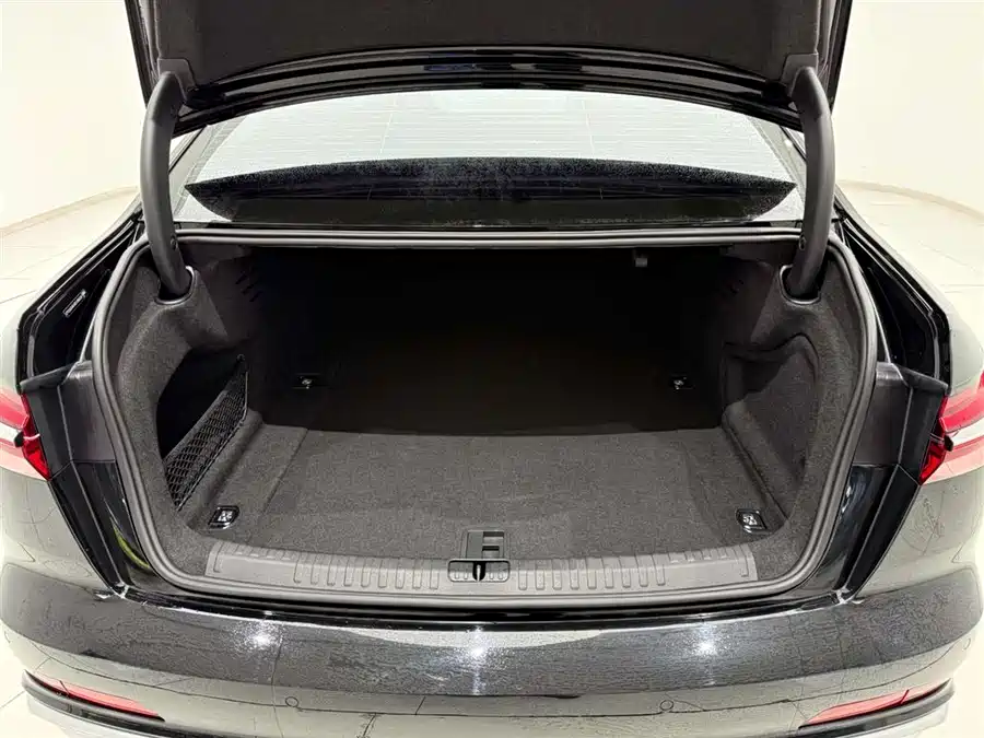 Used Audi A6L 2024 45 TFSI quattro premium dynamic model