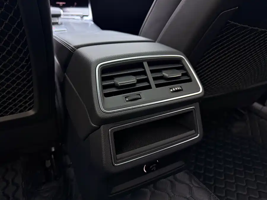 900x675_0_q87_c42_autohomecar__ChtpWGkKv8SATrxvAAboWAAJIMs404.jpg.webp Used Audi A6L 2019 40 TFSI luxury and dynamic model