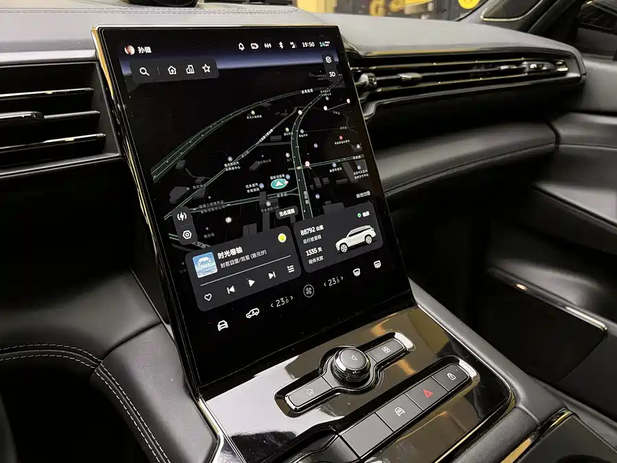 900x675_0_q87_c42_autohomecar__ChtpWGkOt8aAcW-VAAVb8WBE9-Q739.jpg.webp Used NIO ES8 2020 580KM Signature Edition Six-Seater Edition