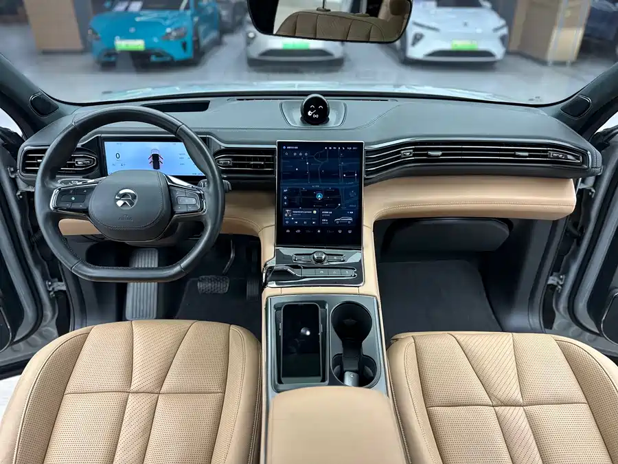 900x675_0_q87_c42_autohomecar__ChtpWGkQB26AOKMLAAsbrg2nI1o058.jpg.webp Used NIO ES8 2020 450KM seven-seater version