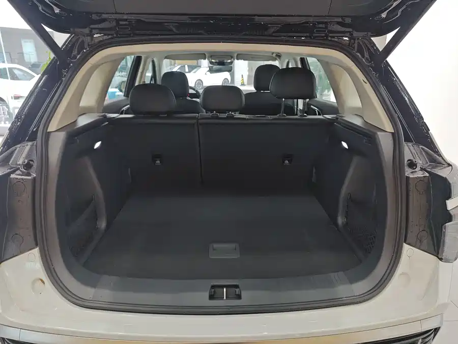 Used Hongqi HS3 PHEV 2025 model 117km Jinwei PLUS version