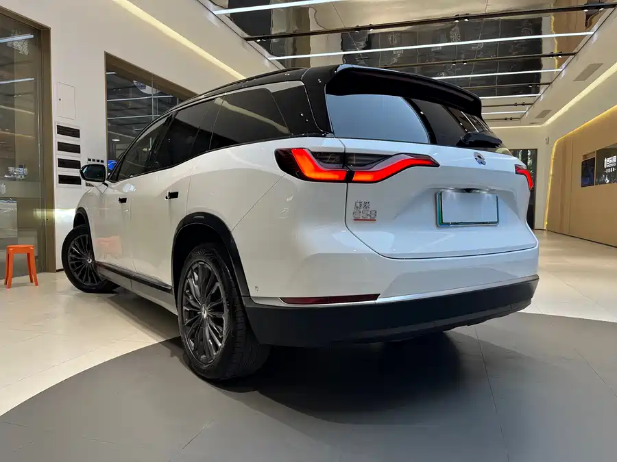 900x675_0_q87_c42_autohomecar__ChtpWGkRlBKAKZ46AAbtrBb97hQ219.jpg.webp Used NIO ES8 2020 415KM six-seater version