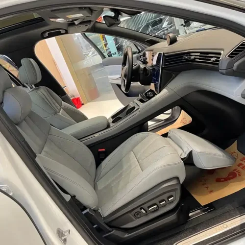 900x675_0_q87_c42_autohomecar__ChtpWGkRlBiAPC4CAAqJaPkcr08150.jpg.webp Used NIO ES8 2020 415KM six-seater version