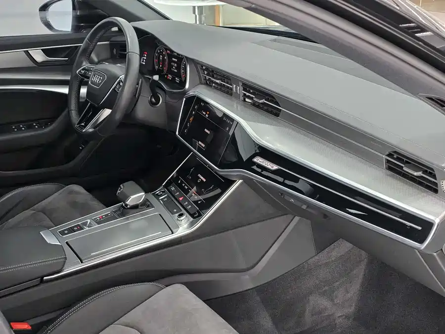 Used Audi A6L 2022 45 TFSI quattro premium dynamic model