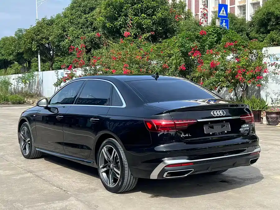 Used Audi A4L 2020 40 TFSI quattro luxury and dynamic model