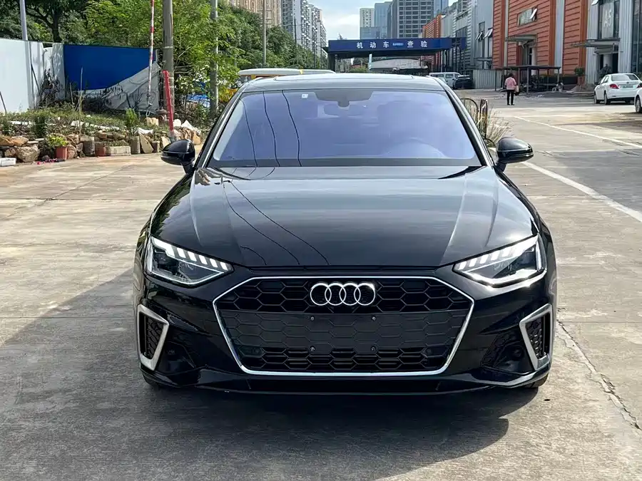 Used Audi A4L 2020 40 TFSI quattro luxury and dynamic model