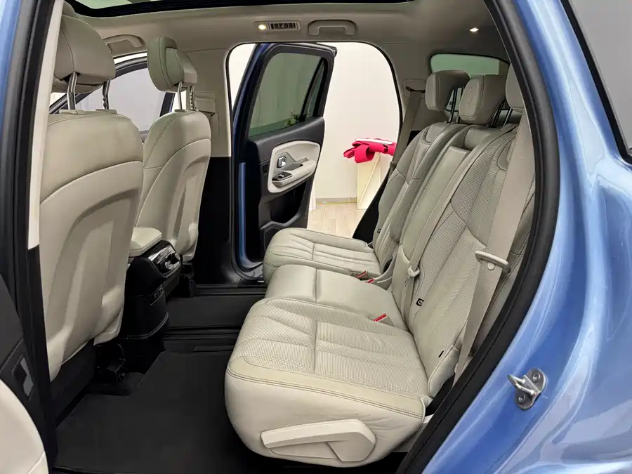 900x675_0_q87_c42_autohomecar__ChtpWGkT9OmAPPRQAAeoB9l7TIM657.jpg.webp Used NIO ES8 2018 Founder Edition