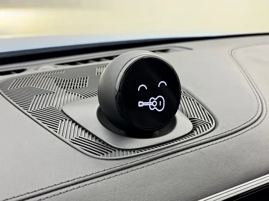 900x675_0_q87_c42_autohomecar__ChtpWGkT9PGAdcEBAAhskg0_Lys275.jpg.webp Used NIO ES8 2018 Founder Edition