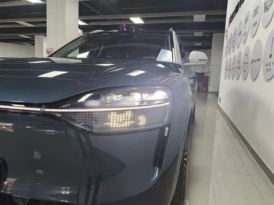 Used AITO M9 2024 extended range Ultra version 52kWh 5-seater version