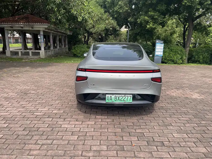 900x675_0_q87_c42_autohomecar__ChtpWGkVjVmAVA1ZABCTU7FEDX8962.jpg.webp Used Xpeng P7 2022 model 625E