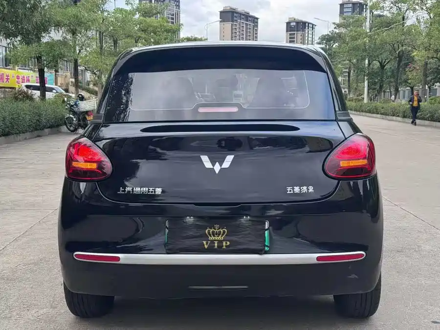 Used Wuling Bingo 2023 model 333km Yuexiang model