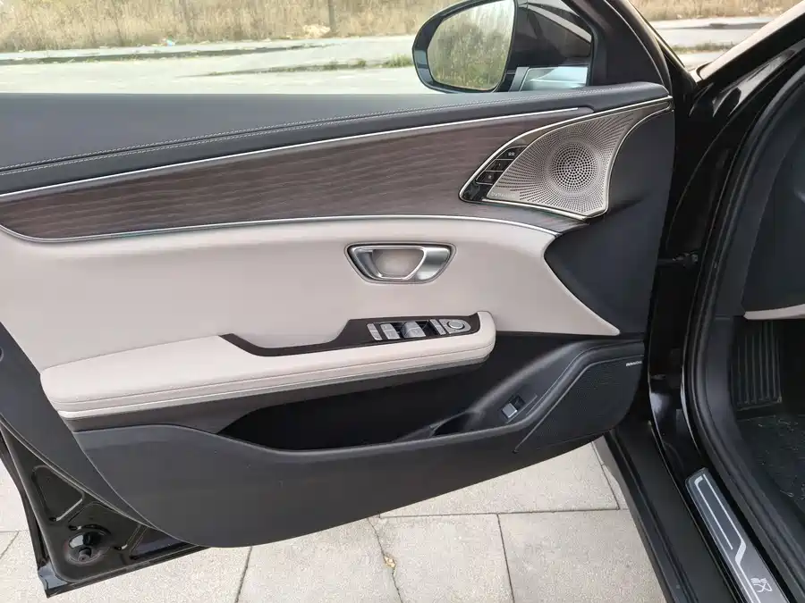 Used BYD Han 2025 EV smart driving version 701KM lidar flagship model