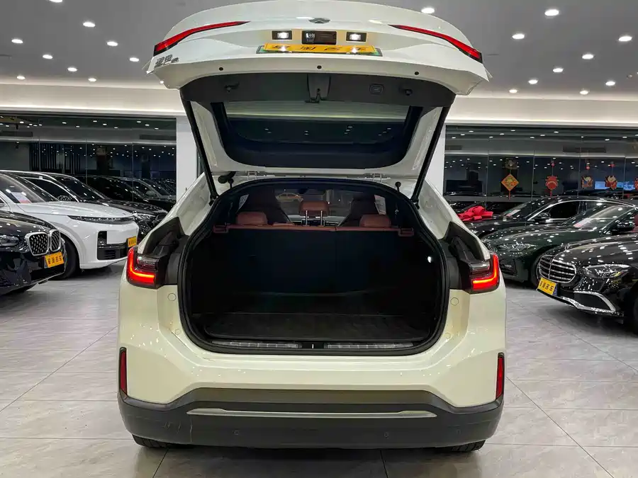 900x675_0_q87_c42_autohomecar__ChtpWGkZOGOAUFSfAAU2OBfwIO4361.jpg.webp Used NIO EC6 2020 430KM Sports Edition