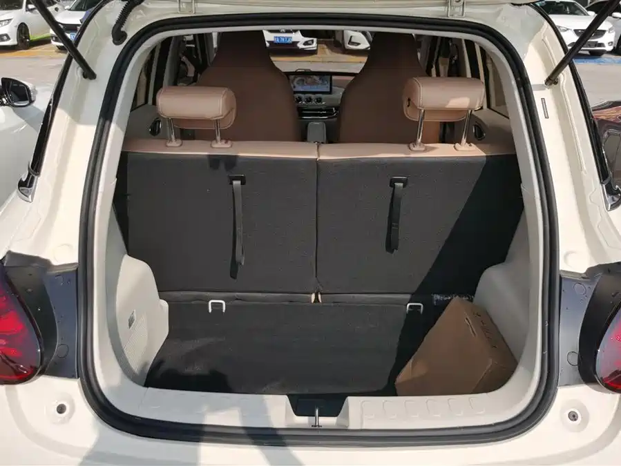 900x675_0_q87_c42_autohomecar__ChtpWGk_ZwCAArJ0AAGsFN2h27I397.jpg.webp Used Wuling Bingo 2025 model 333km Lingxi exclusive model