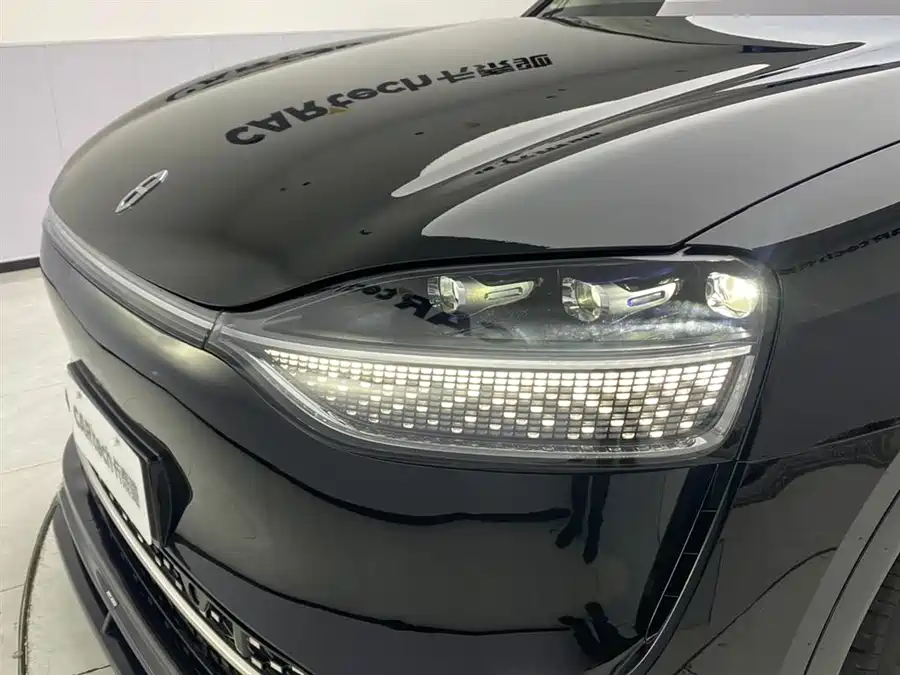 900x675_0_q87_c42_autohomecar__ChtpWGk_hIyAK8jVAAGzuvXdiz0773.jpg.webp Used AITO M9 2025 extended range Max version 52kWh 6-seater version