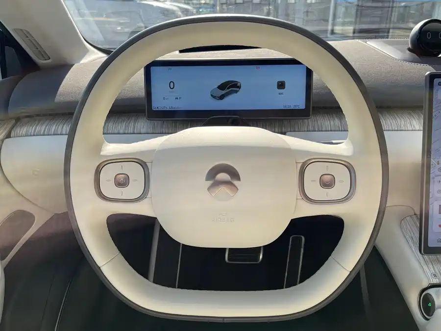 900x675_0_q87_c42_autohomecar__ChtpWGk_w0SAeJyqAAaR0amUS48976.jpg.webp Used NIO ET7 2024 100kWh Executive Signature Edition