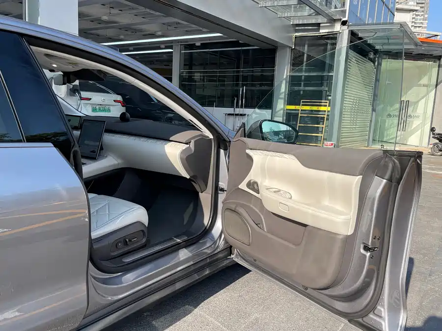 900x675_0_q87_c42_autohomecar__ChtpWGk_wz2AQsXMAAny1UKtVLc433.jpg.webp Used NIO ET7 2024 100kWh Executive Signature Edition