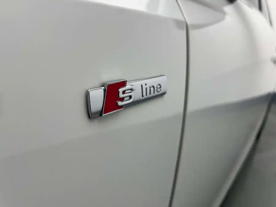 Used Audi A4L 2023 40 TFSI luxury and dynamic model