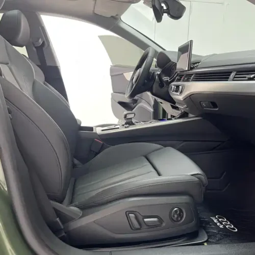 900x675_0_q87_c42_autohomecar__ChtpWGkadZCAAn49AAe_QooOSjE477.jpg.webp Used Audi A5 (Imported) 2024 Sportback 40 TFSI Fashionable and Dynamic