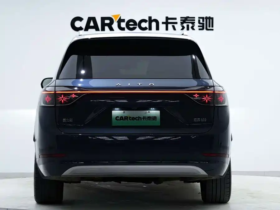 Used AITO M9 2024 extended range Ultra version 42kWh 6-seater version