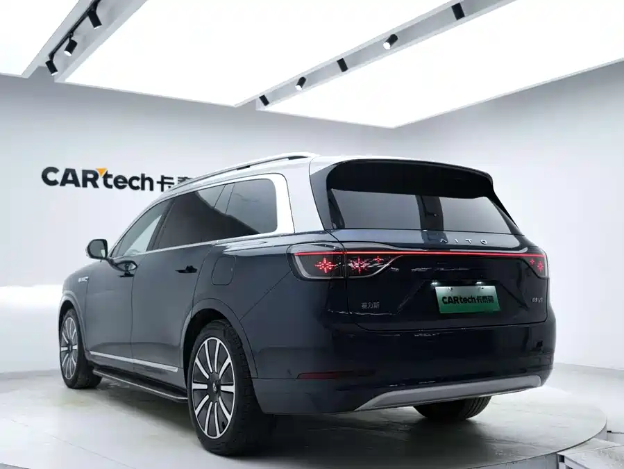 Used AITO M9 2024 extended range Ultra version 42kWh 6-seater version