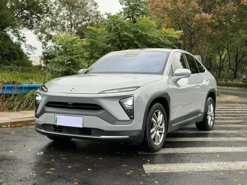 900x675_0_q87_c42_autohomecar__ChtpWGkb64OAeirgAAsOnCDAg_w484.jpg.webp Used NIO EC6 2020 605KM Sports Edition