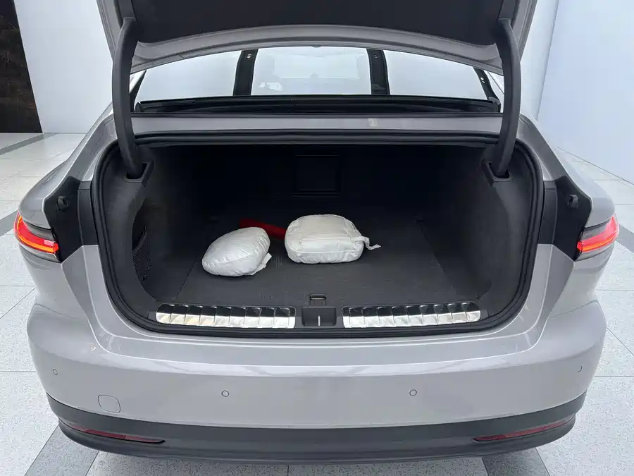 Used NIO ET7 2023 model 75kWh