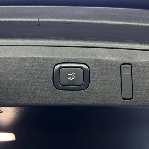 900x675_0_q87_c42_autohomecar__ChtpWGkcMJqAPHPlAAJeP-aWkVY417.jpg.webp Used NIO ET5T 2024 model 75kWh Touring