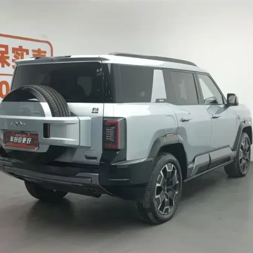 900x675_0_q87_c42_autohomecar__ChtpWGkdXOCAJay1AAEq0BEP_nI368.jpg.webp Used BYD Leopard 8 2025 Zhiyong flagship version 7 seats