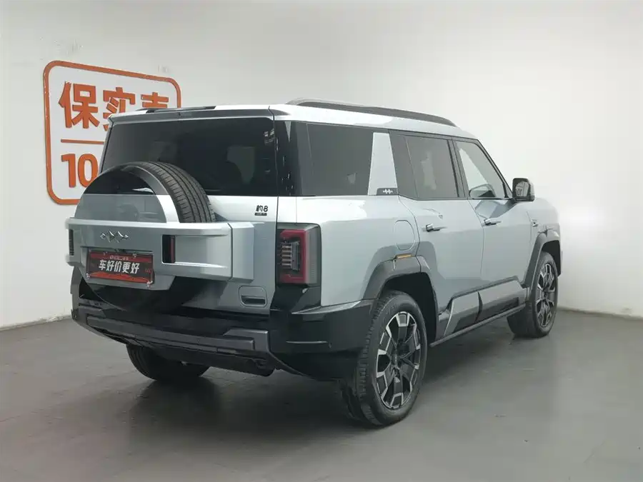 900x675_0_q87_c42_autohomecar__ChtpWGkdXOCAJay1AAEq0BEP_nI368.jpg.webp Used BYD Leopard 8 2025 Zhiyong flagship version 7 seats