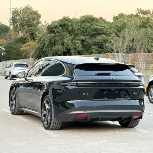 900x675_0_q87_c42_autohomecar__ChtpWGkduVKAaHEcAAq2ZAAUqfk513.jpg.webp Used NIO ET5T 2024 model 75kWh Touring