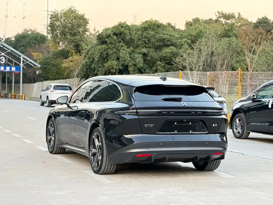 900x675_0_q87_c42_autohomecar__ChtpWGkduVKAaHEcAAq2ZAAUqfk513.jpg.webp Used NIO ET5T 2024 model 75kWh Touring