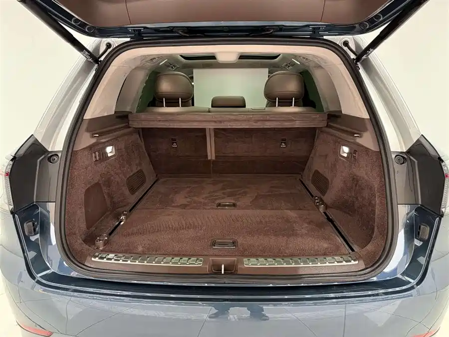 900x675_0_q87_c42_autohomecar__ChtpWGke2eCAP4a6AAI4otc4KOM798.jpg.webp Used AITO M9 2024 extended range Ultra version 52kWh 5-seater version