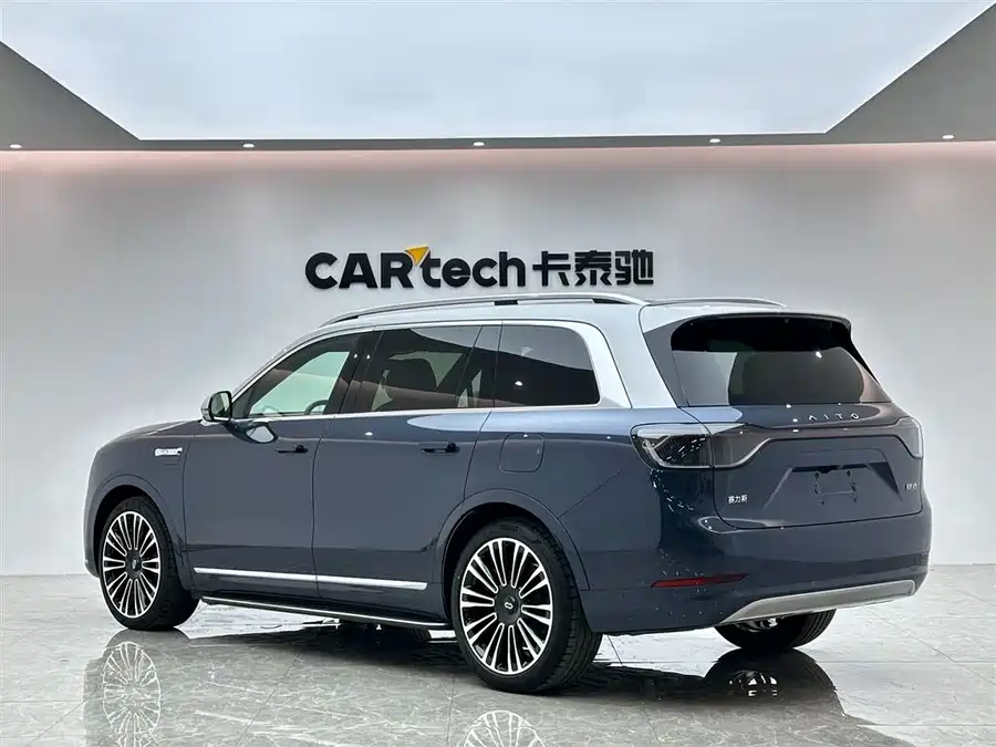 Used AITO M9 2024 extended range Ultra version 52kWh 6-seater version